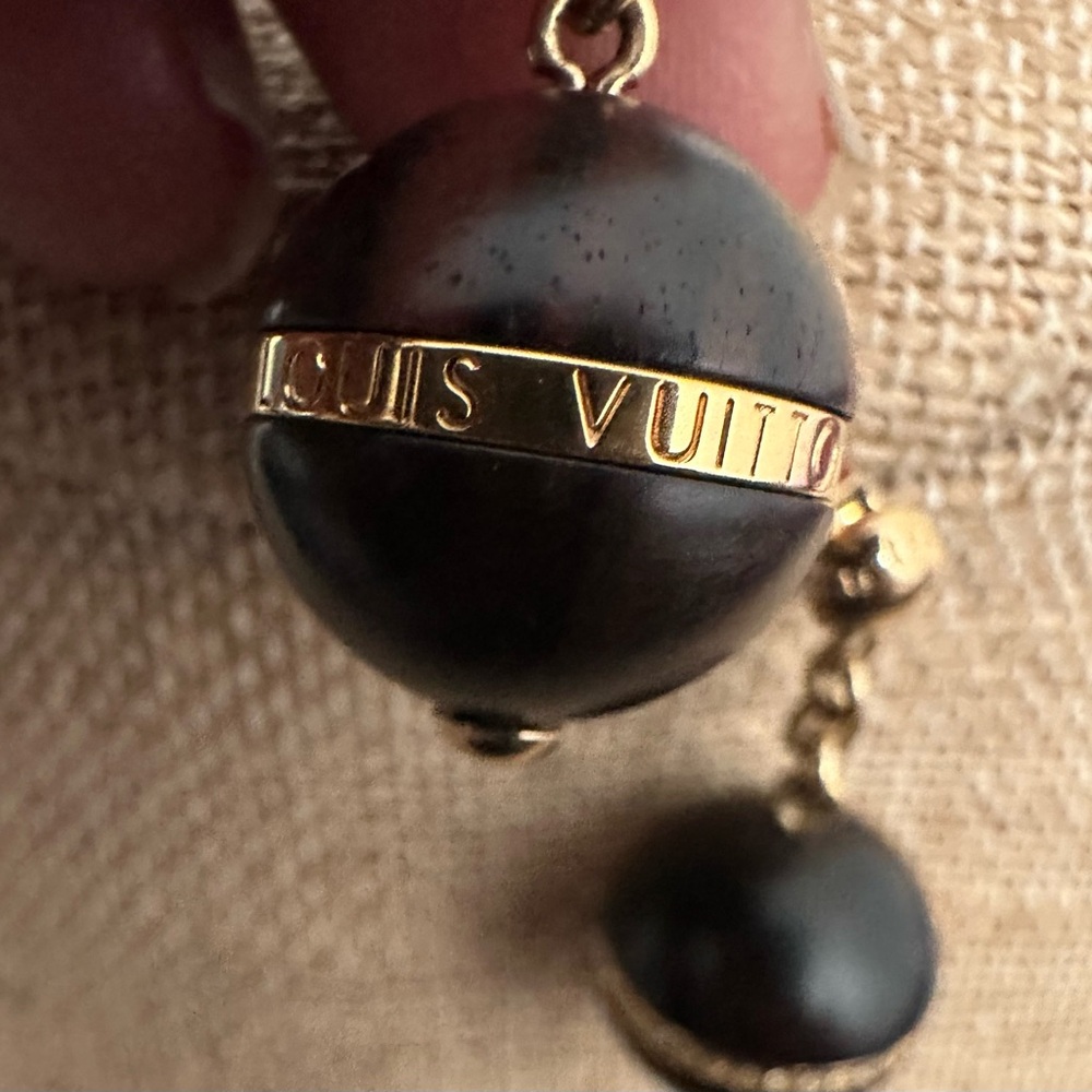 Authentic Vintage Louis Vuitton Pendant Necklace & earrings - Picture 7 of 9